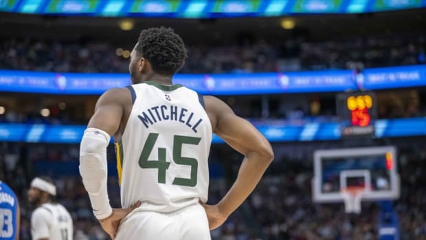 Utah Jazz guard Donovan Mitchell (45) during the game against the Dallas Mavericks at the American Airlines Center.